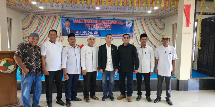 Anggota DPRD Sumbar Ali Muda Sosialisasikan Perda Perhutanan Sosial di Pasaman