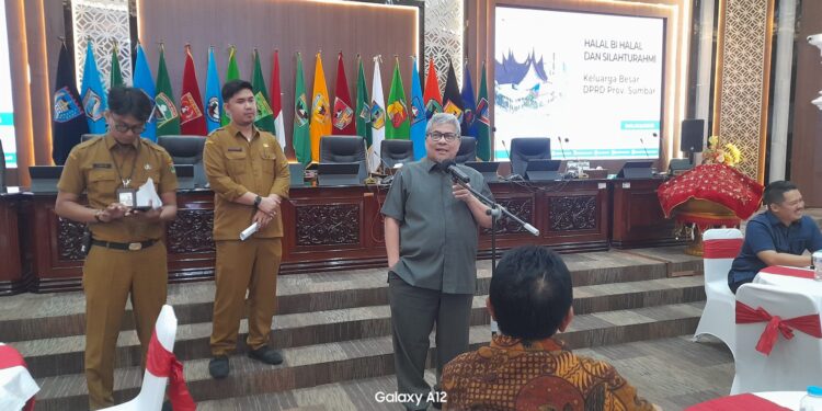 Pererat Silaturahmi, Pimpinan dan Anggota DPRD Sumbar Gelar Halal Bihalal Pasca Lebaran 1446 H