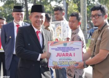 Upacara Hari Lahir Pancasila Dihadiri Ketua Sementara DPRD Sumbar Evi Yandri Pada 1 Juni 2025