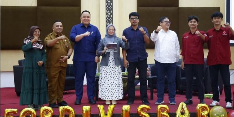 Wakil Ketua DPRD Sumbar Nanda Satria Hadiri Forum Diskusi FORDIVISBAR, Soroti 100 Hari Pembangunan Infrastruktur