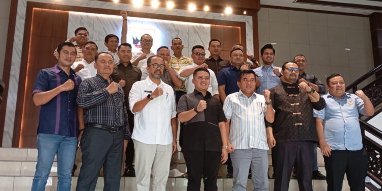 Konsultasi LKPJ Kepala Daerah, Komisi Gabungan DPRD Solsel Kunjungi DPRD Sumbar