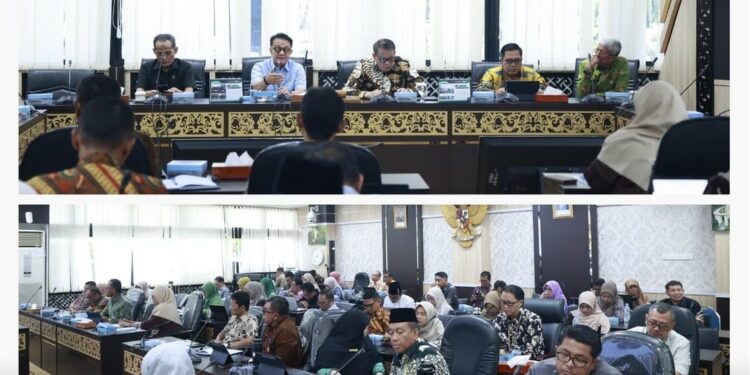 Rapat Kerja Lanjutan Digelar Pansus RPJMD Sumbar Tahun 2025 – 2029