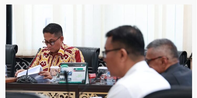Banggar DPRD Rapat Kerja Bersama Komisi, Bahas Pertanggungjawaban APBD 2024
