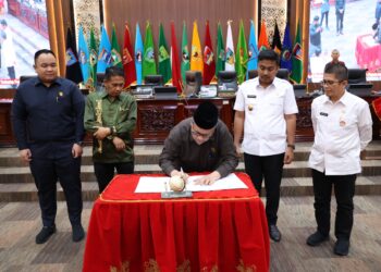 DPRD Sumbar Tetapkan Ranwal RPJMD 2025-2029 dan Ranperda Pertanggungjawaban APBD 2024