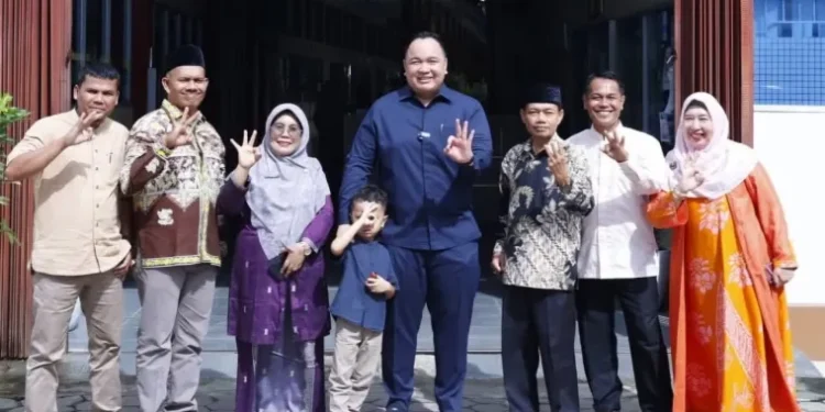 Wakil Ketua DPRD Sumbar Nanda Satria Tinjau Sarana Pendidikan di SMKN 3 Padang