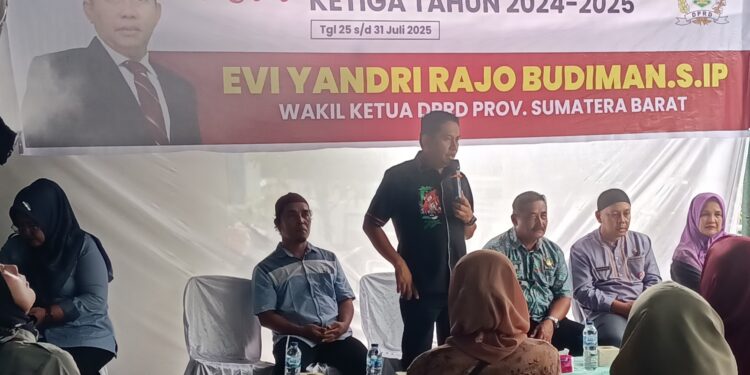 Wakil Ketua DPRD Sumbar Evi Yandri Rajo Budiman Gelar Reses di Padang Besi