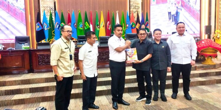 DPRD Sumbar Gelar Rapat Paripurna Penyampaian Hasil Reses dan Laporan Kinerja Anggota Dewan