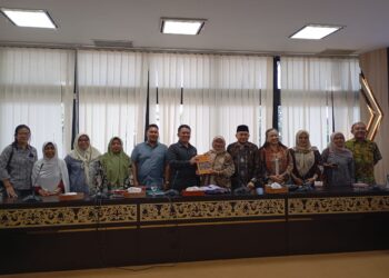 Komnas Perempuan Audiensi dengan Wakil Ketua DPRD Sumbar Iqra Chissa