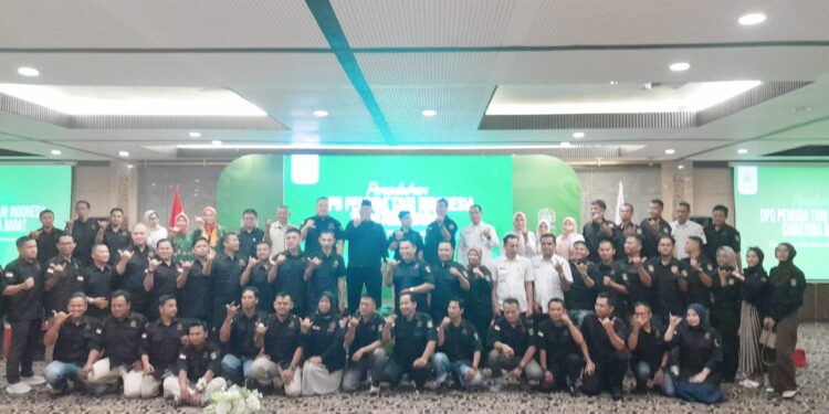 Wakil Ketua DPRD Sumbar Dikukuhkan sebagai Pengurus Pemuda Tani Indonesia