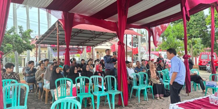 Dorong Kesadaran Warga Bayar Pajak, Albert Hendra Lukman Sosialisasikan Perda Pajak BBM